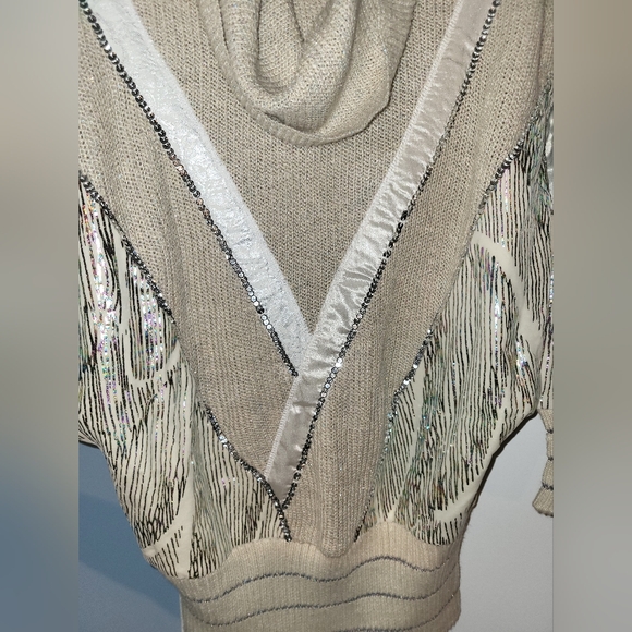 Vintage Bonnie Boerer & Company Sequin Shiny  Beige Cowl Neck Sweater Size M - Picture 9 of 13